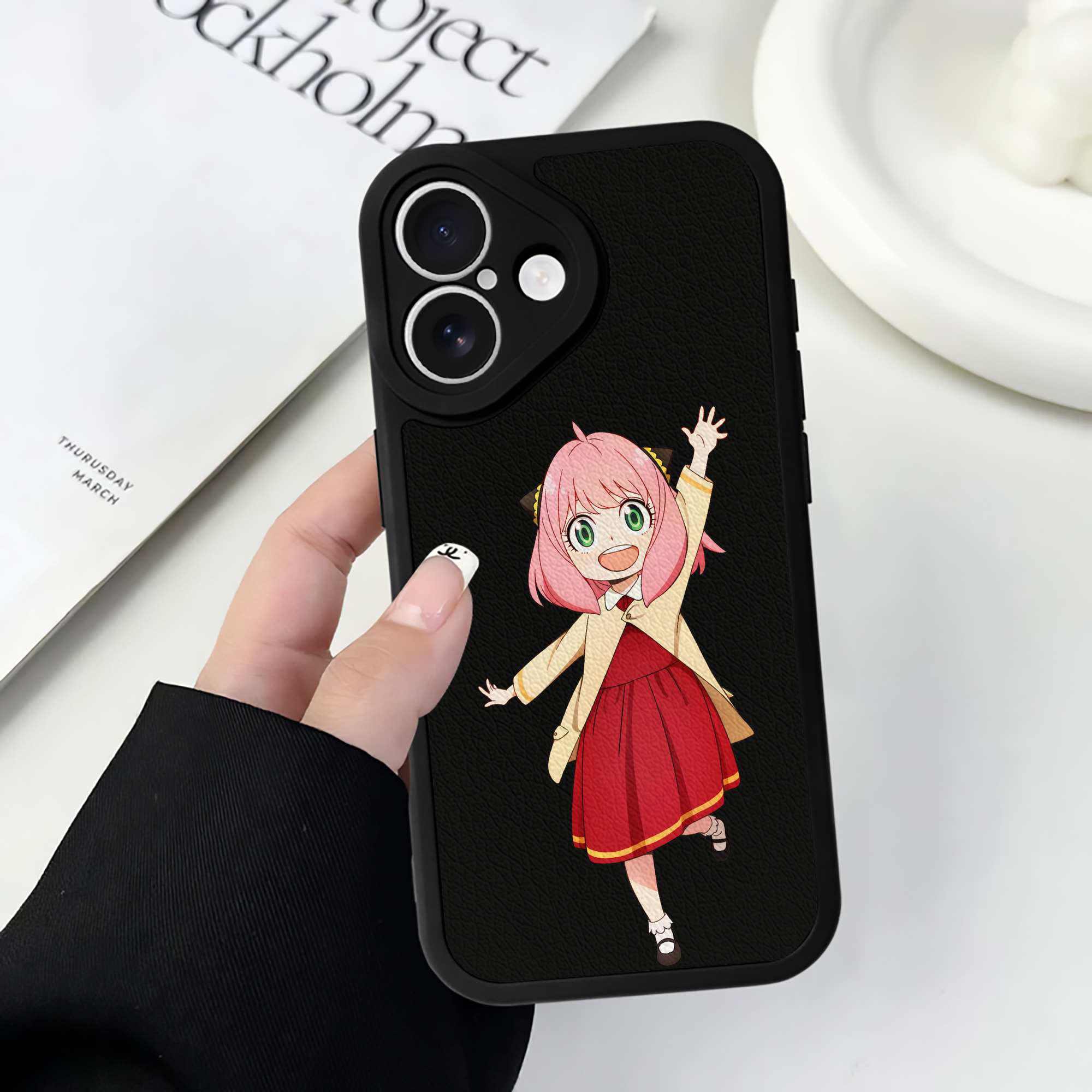 （画像用） SPY×FAMILY间谍家家酒 【iPhone 16シリーズ対応】シリコンスマホケース（レザー調） 材質：シリコン